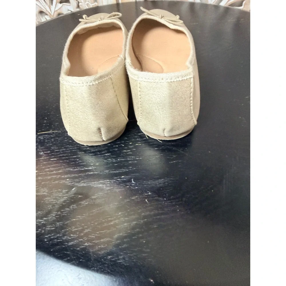 Cat & Jack Girls Champagne Gold Metallic Ballet Flats Bow Detail Size 3